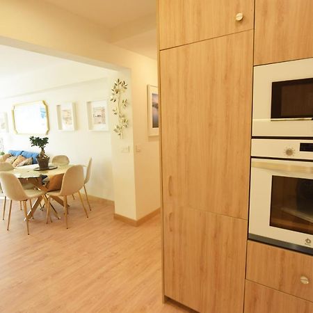 Paradise Luxurious Flat, Free Parking, 3 Double Rooms, Terrace, Jacuzzi, Fully Renovated San Sebastián Exterior photo