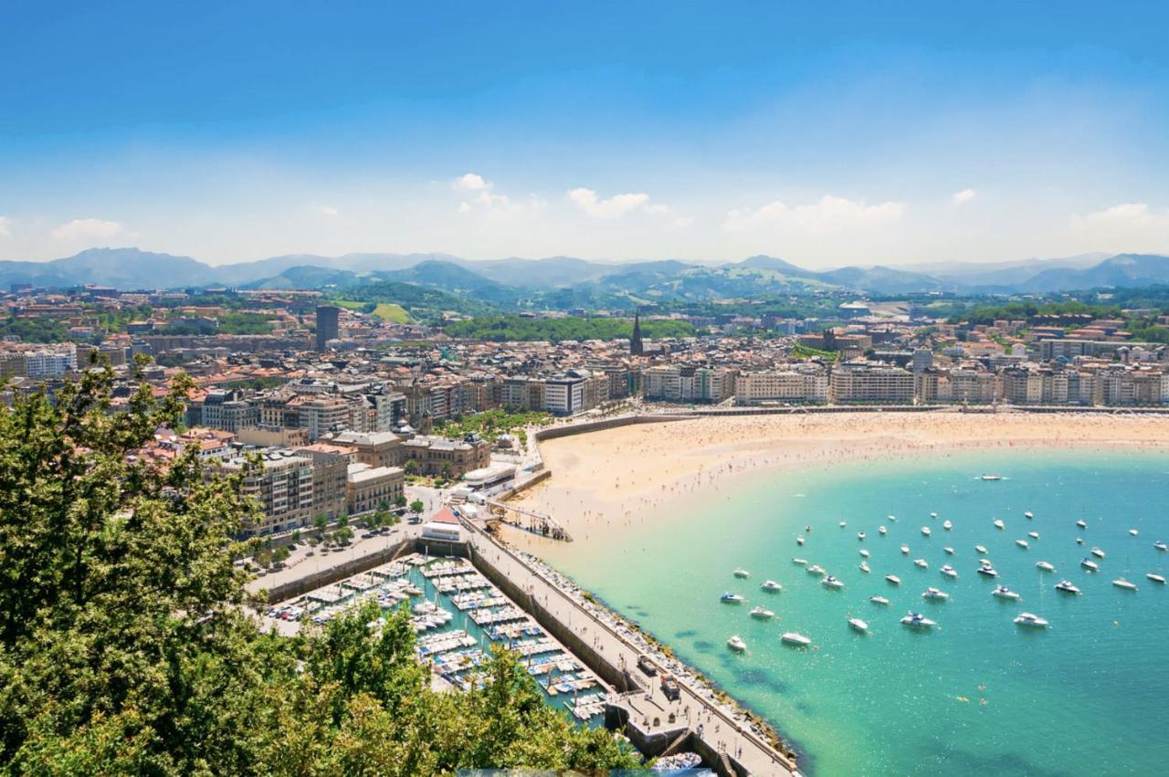 Paradise Luxurious Flat, Free Parking, 3 Double Rooms, Terrace, Jacuzzi, Fully Renovated San Sebastián Exterior photo