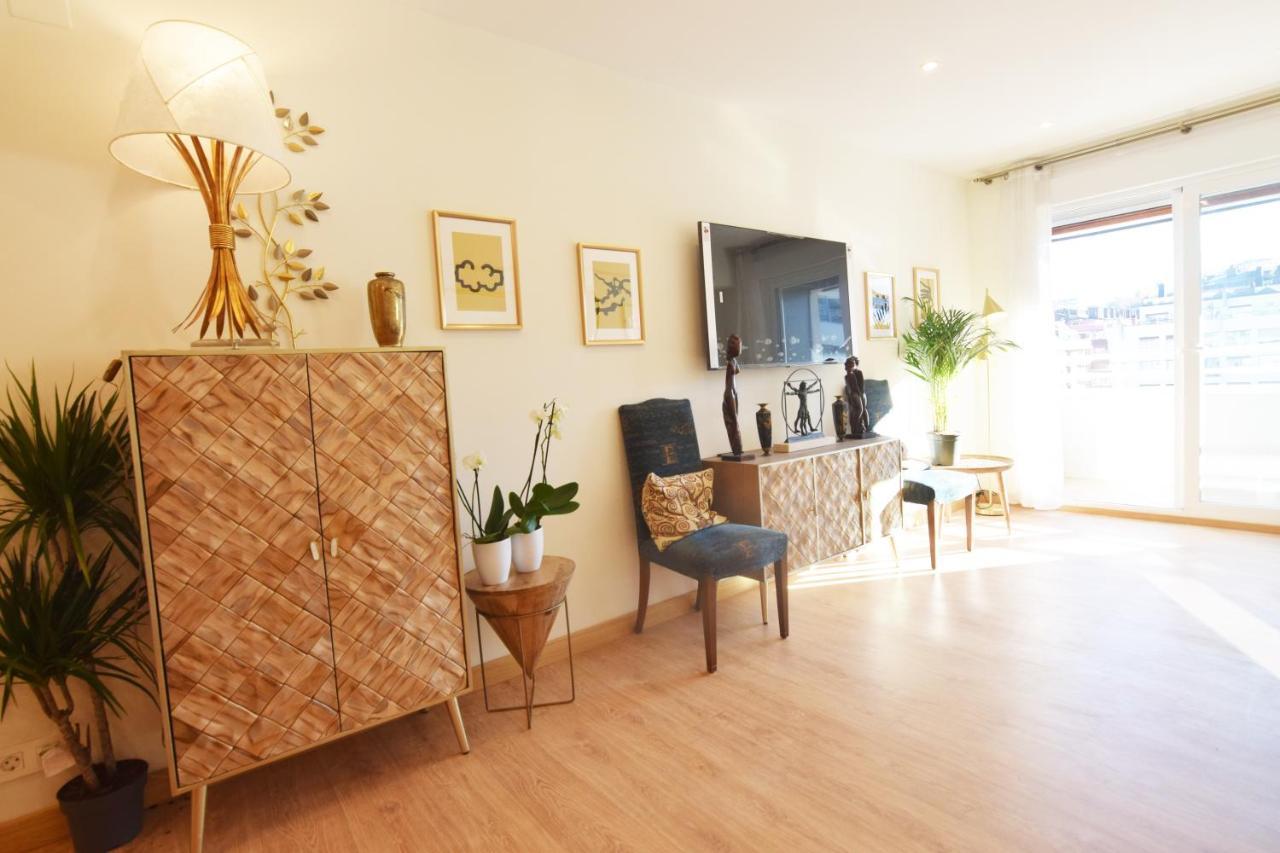 Paradise Luxurious Flat, Free Parking, 3 Double Rooms, Terrace, Jacuzzi, Fully Renovated San Sebastián Exterior photo