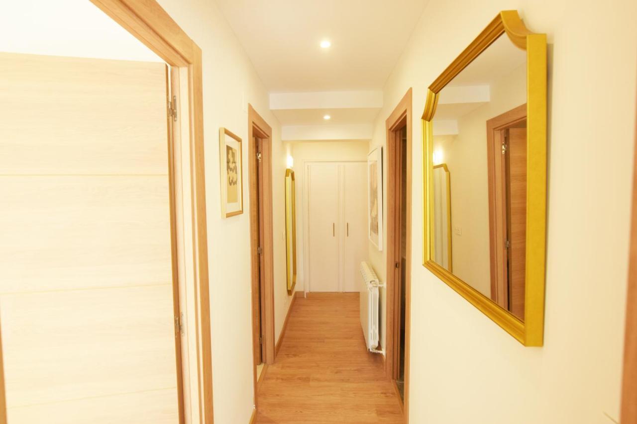 Paradise Luxurious Flat, Free Parking, 3 Double Rooms, Terrace, Jacuzzi, Fully Renovated San Sebastián Exterior photo